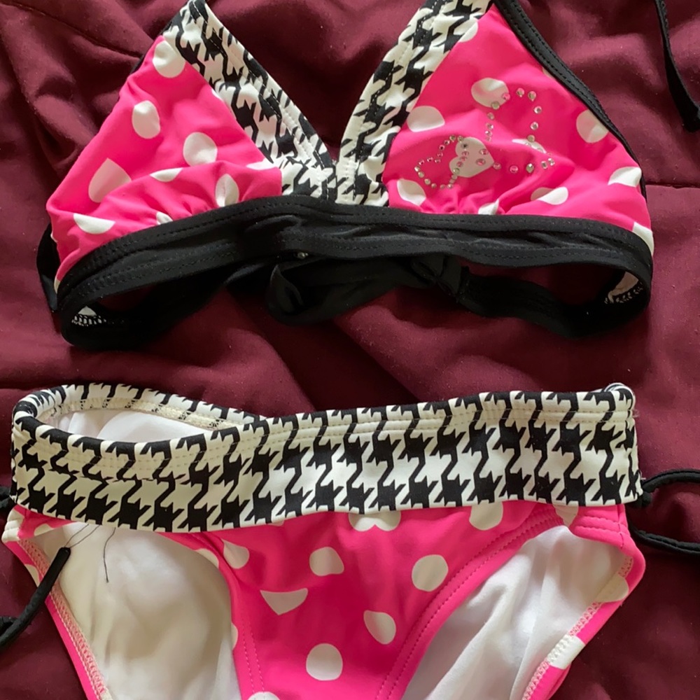 Girl’s Swimsuit